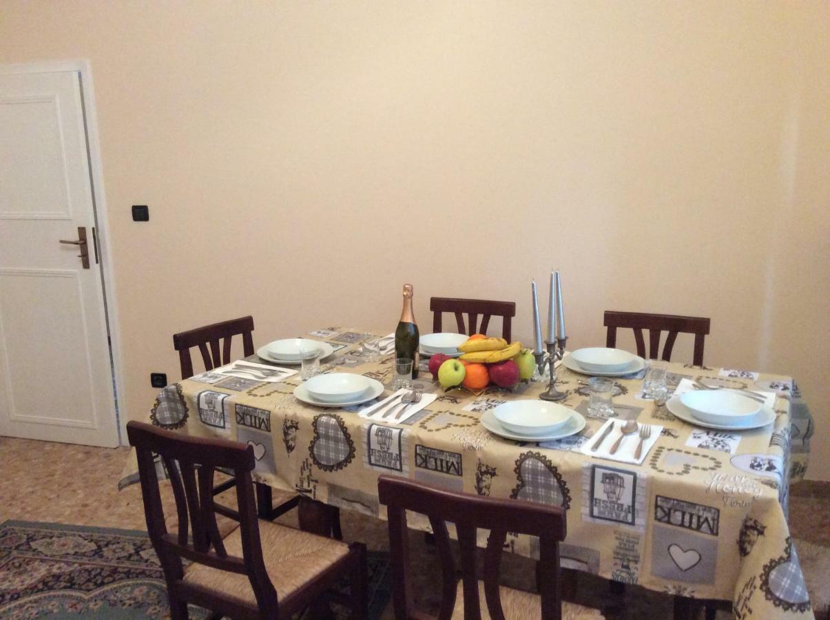 Gene Holiday Home رافيننا المظهر الخارجي الصورة