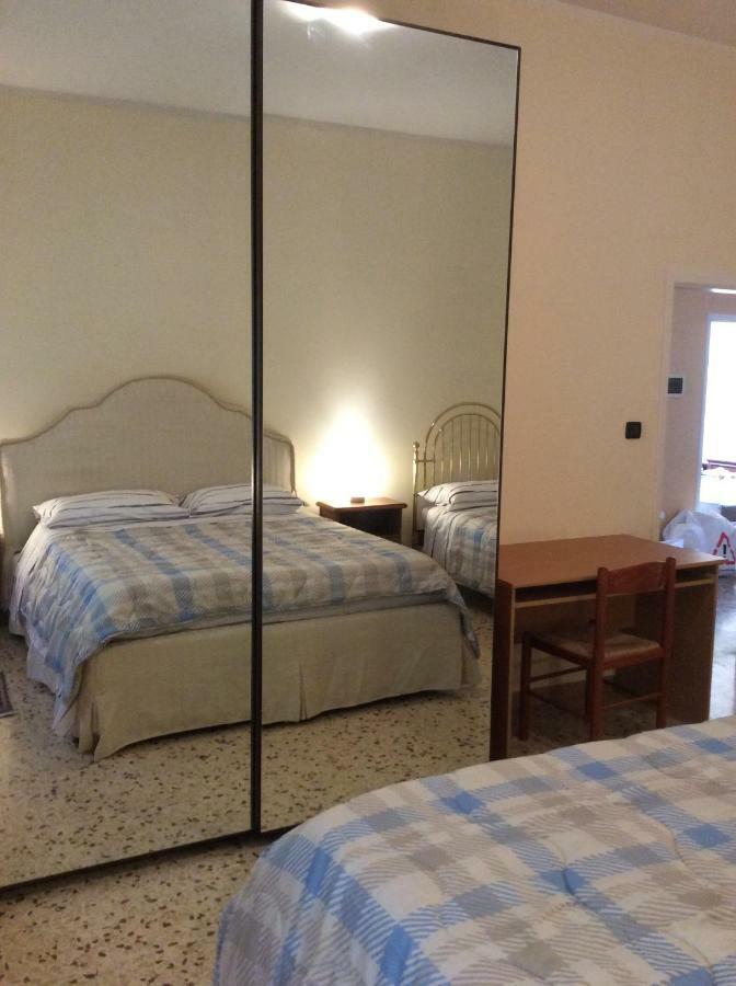 Gene Holiday Home رافيننا المظهر الخارجي الصورة