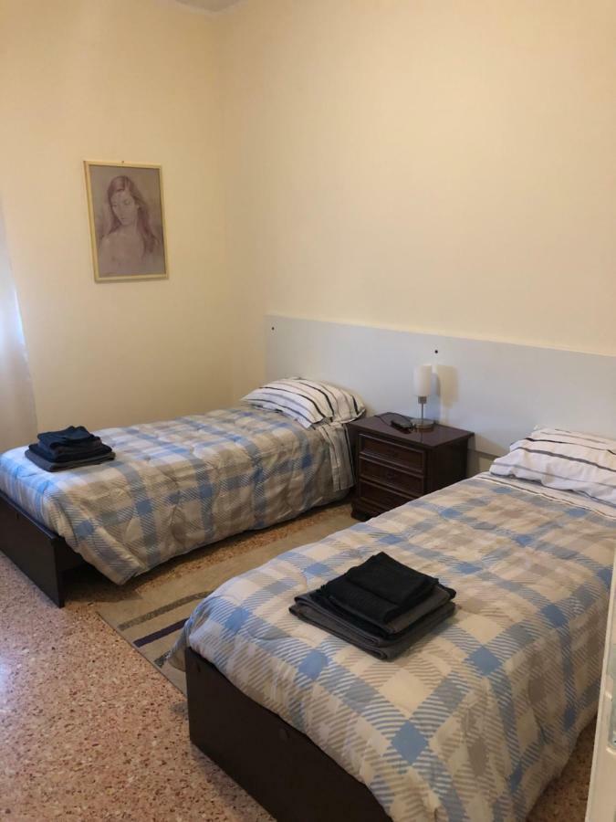 Gene Holiday Home رافيننا المظهر الخارجي الصورة