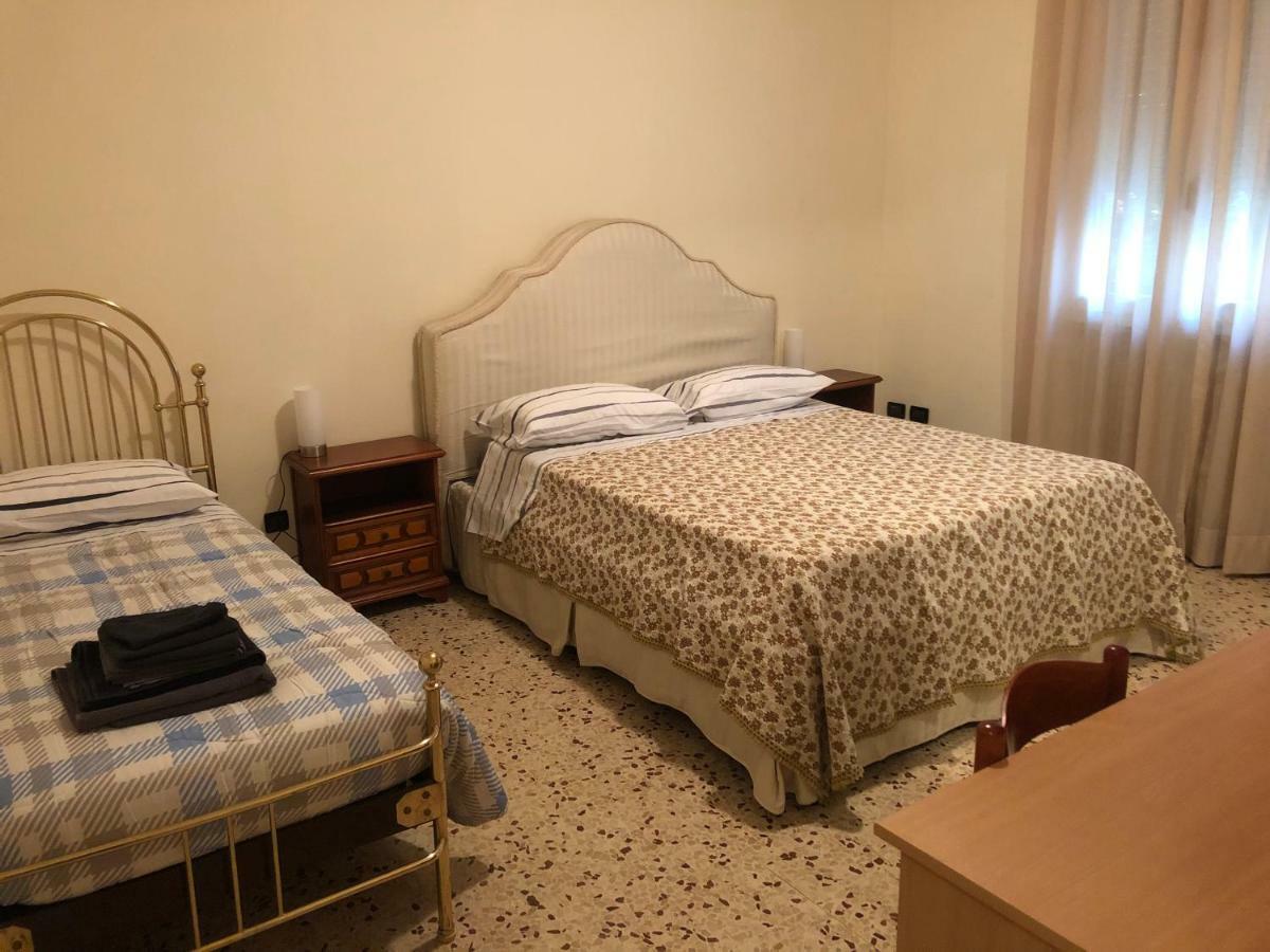 Gene Holiday Home رافيننا المظهر الخارجي الصورة